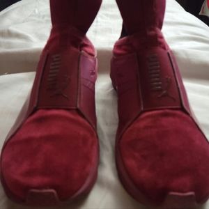 Puma suede slip on Burgundy